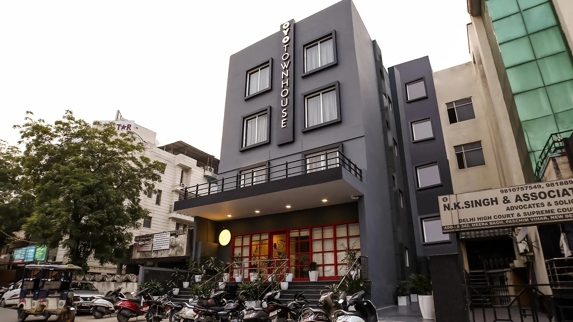 Oyo Townhouse 80 Meera Bagh Delhi  3*, Delhi (National Capital Territory of India) India